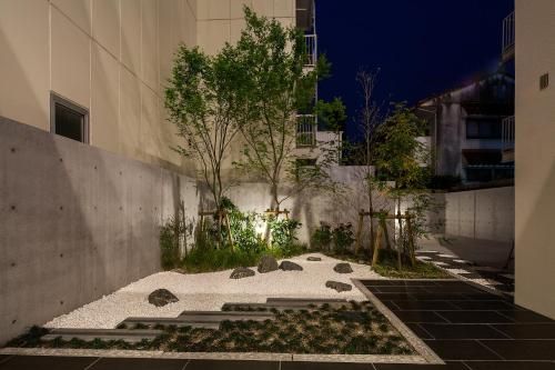 HOTEL SUITE HIROSHIMA YOKOGAWA - Balcony/terrace