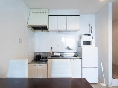 REALITY HAKATA 2 HOTEL - Kitchen - 2