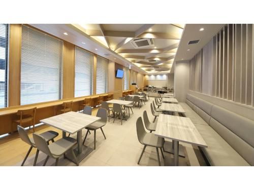 Smile Hotel Kanazawa Nishiguchi Ekimae - Vacation STAY 11502v photo 3