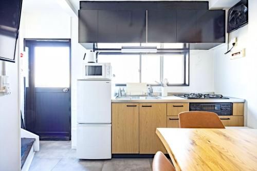 Eden House Skytree & Skygarden - Kitchen - 1