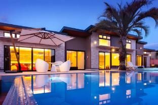 NESTA RESORT KOBE photo 4