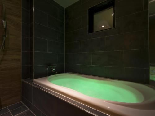 Hotel Crest Chiba Anagawa (Adult Only) - Bathroom - 4