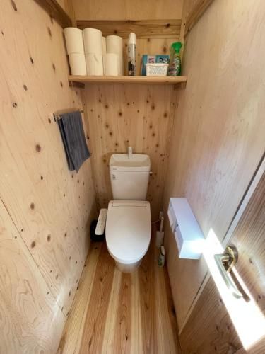 GNARLY OWL - Bathroom