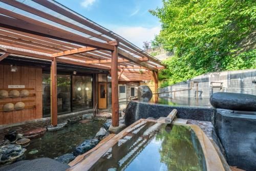 Uesugi no Miyu Gotenmori - Open air bath