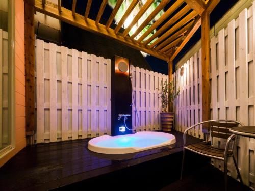 Hotel Tosu Tsukasa (Love Hotel) photo 2