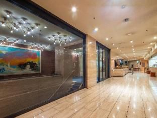 New Osaka Hotel main photo