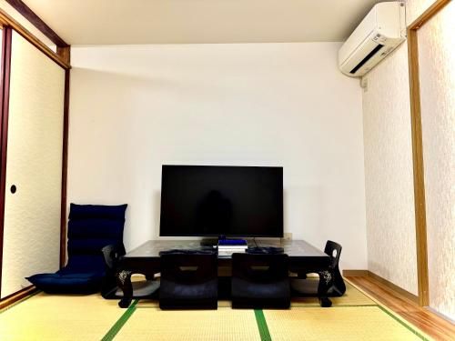 市中山居 中崎町駅3分鐘 大阪駅 梅田商圈 關西機場直達 3階日式傳統町屋 獨享110平超大空間 - Shared lounge/TV area - 1