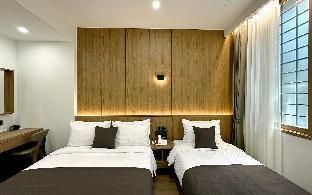 Commodore Hotel Pohang main photo