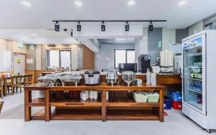 Jeju City Hall Hotel photo 5