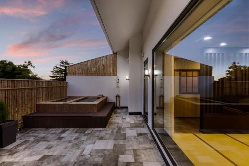 Hotel HaruSida - Balcony/terrace - 4