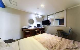 Busan Gupo Cats photo 4