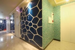 Busan Jaesongdong Max photo 5