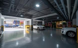 Incheon Li Un - Parking lot - 1