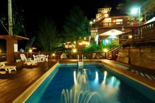 Castel on the hill pension photo 4