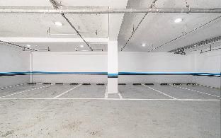 Chuncheon Hole in One - Parking lot - 2