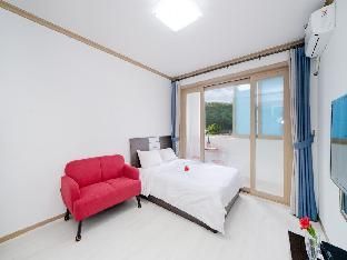 Samcheo Happy House Pension photo 3