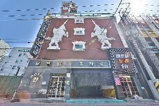 Hotel Khan main photo