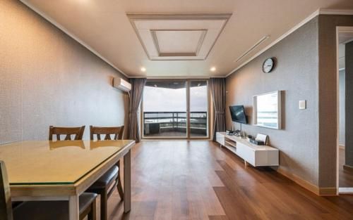 Benikea Hotel Mountain & Ocean Jumunjin Resorts photo 2