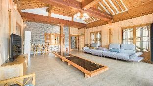 Gangneung Booyoonok Hanok Pension photo 2
