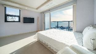 Yeosu Wayo Ocean View Pension photo 5