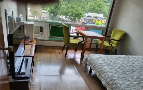 오색약수온천모텔 Osaek Hot Spring Motel main photo