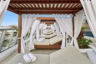 Fiesta Americana Acapulco Villas - Swimming pool - 4