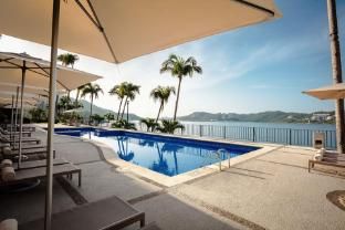 Camino Real Acapulco - Swimming pool - 2