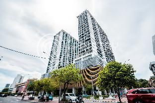 The Shore by Calvin main photo