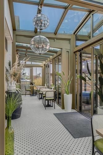 Hotel Victoria - Restaurant - 4