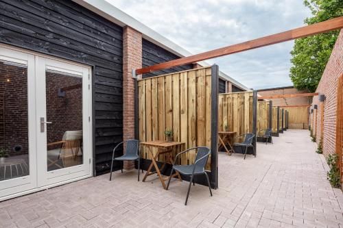 Boutique Hotel Herberg Binnen - Balcony/terrace - 2