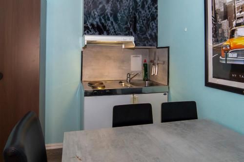 Pensjonat Jarlen - Kitchen - 4
