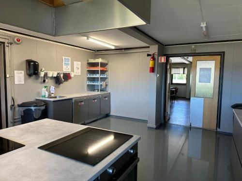 Karivollen Overnatting - Kitchen - 4
