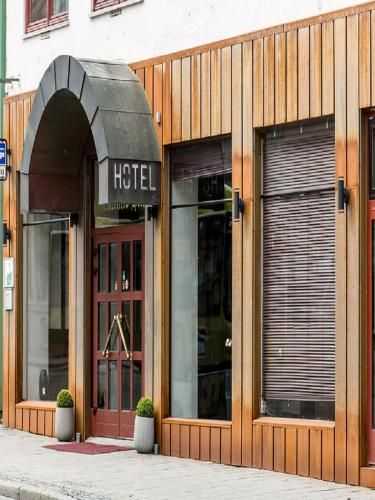 Chesterfield Hotel photo 2