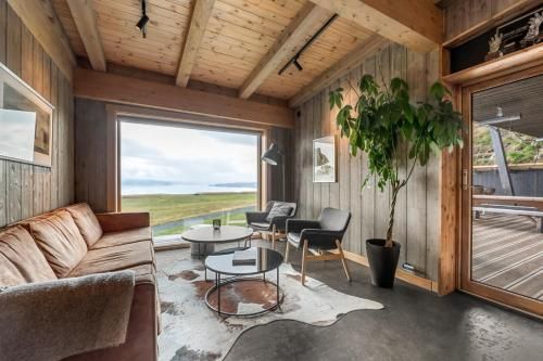 Øyna Kulturlandskapshotell - Surrounding environment - 1