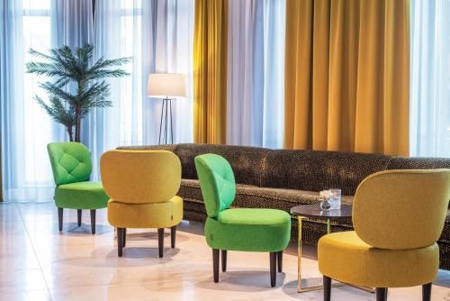 Thon Hotel Harstad - Shared lounge/TV area - 3