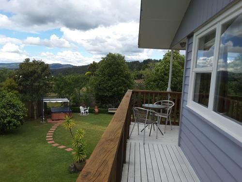 Geyser Lookout BnB - Balcony/terrace - 3