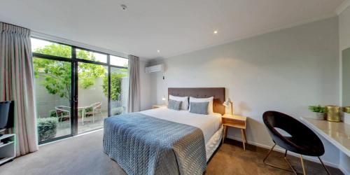 Alpine Lake Motor Lodge photo 4