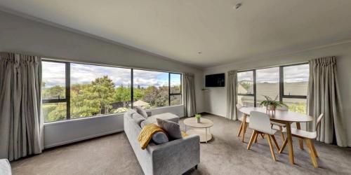 Alpine Lake Motor Lodge photo 5