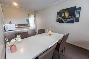 Le Chalet Suisse Motel photo 2