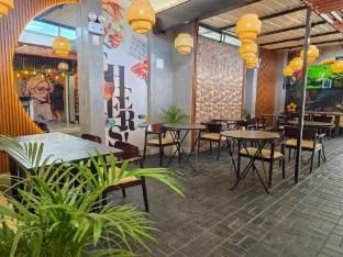 Yours Hotel Lifestyle photo 2
