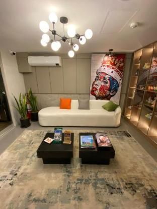 Yours Hotel Lifestyle photo 3