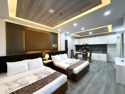 LDR TRAVELLERS INN photo 2
