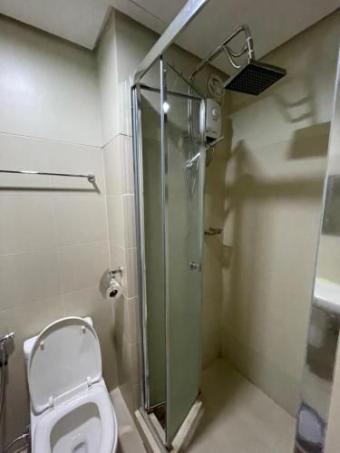 Fame Residences Pool View near MRT, Shaw, Megamall & Ortigas 1026 photo 2