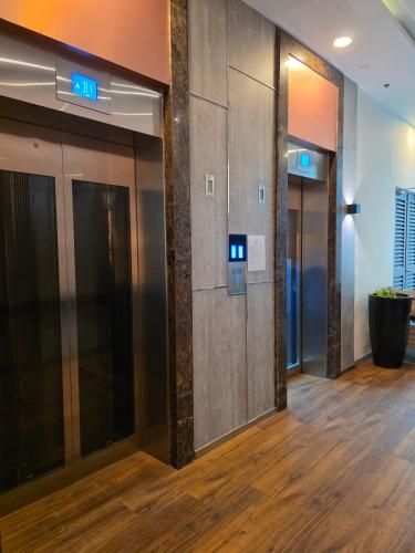 Lazuli Elegant Studio Condo Unit photo 3