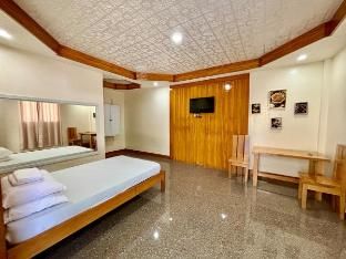 Alwin's Place Inn photo 5