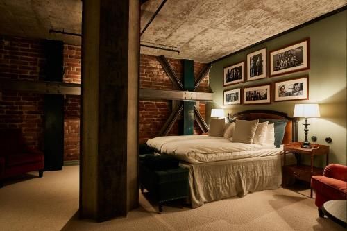 Steam Hotel photo 5