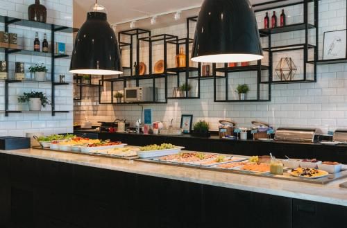 Best Western Plus Hotel Plaza - Food and beverages - 2