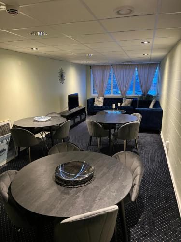 Noah Longstay - Facilities - 4