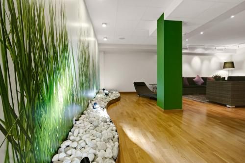 Best Western Hotel Esplanade - Shared lounge/TV area - 4