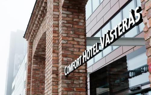 Comfort Hotel Vasteras - Entrance - 3